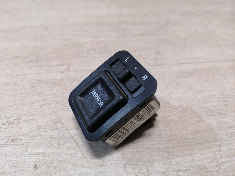 Hover H5 №1 блок управления зеркалами