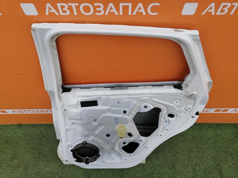 Kaptur дверь задняя правая деф