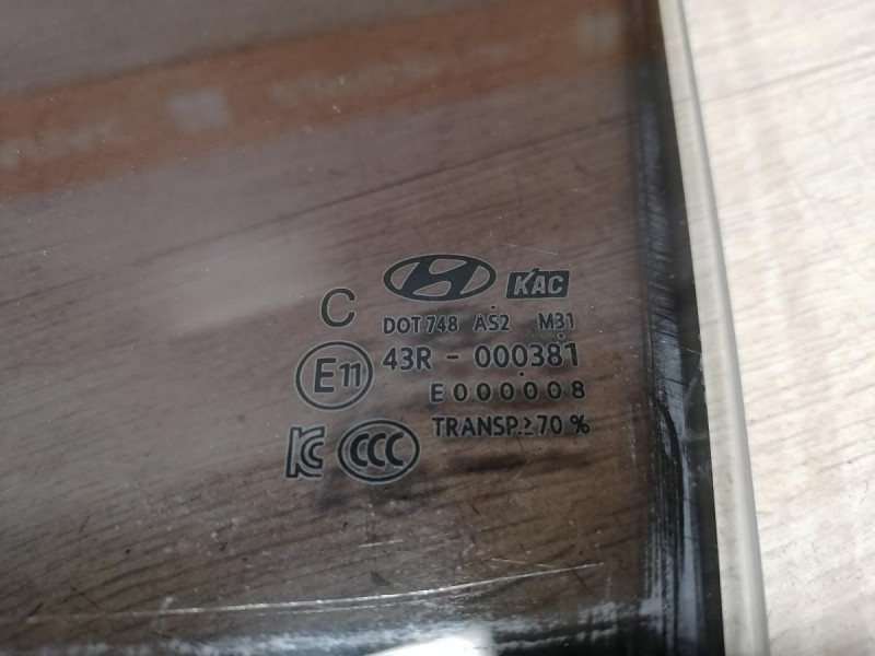 Elantra 6 стекло заднее левое