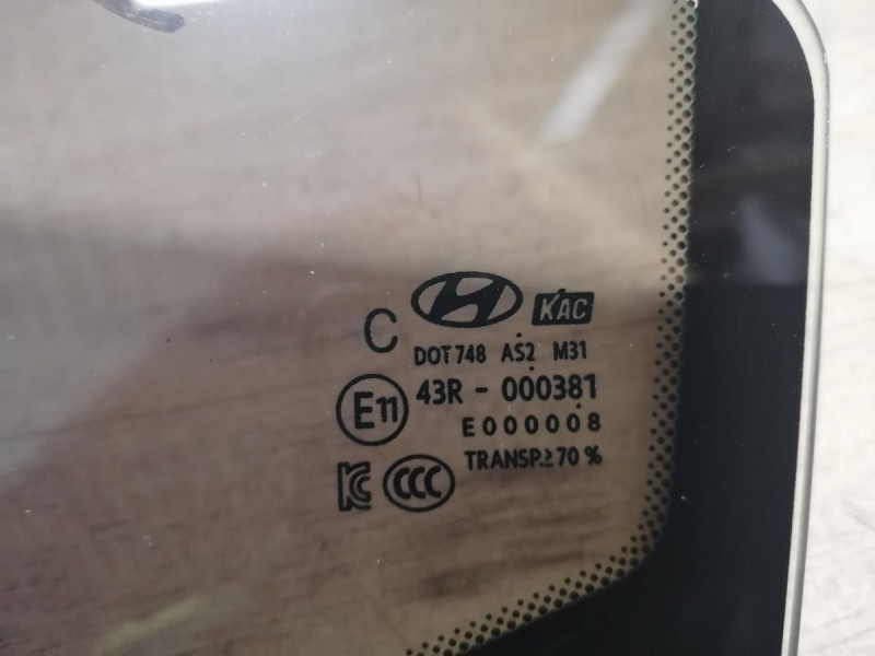 Elantra 6 форточка левая