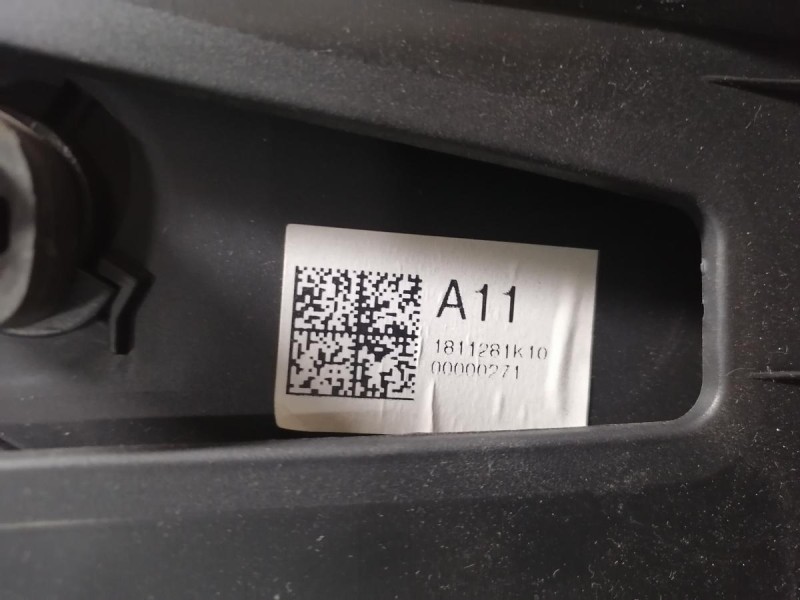 Elantra 6 бардачок