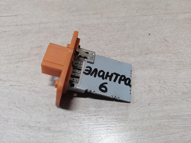 Elantra 6 резистор печки