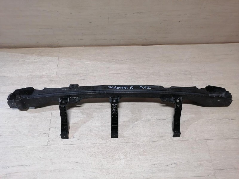 Elantra 6 усилитель заднего бампера