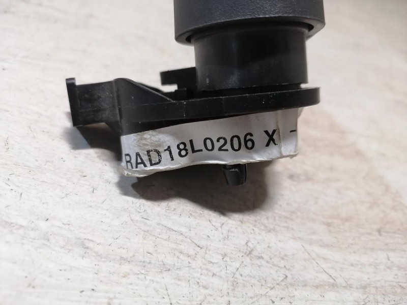Elantra 6 ручка открывания капота в салоне