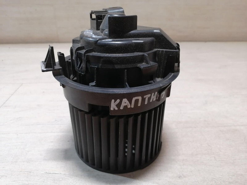Kaptur моторчик печки