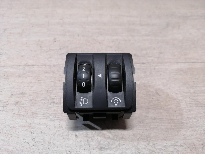 Kaptur корректор фар регулировка освещения панели приборов