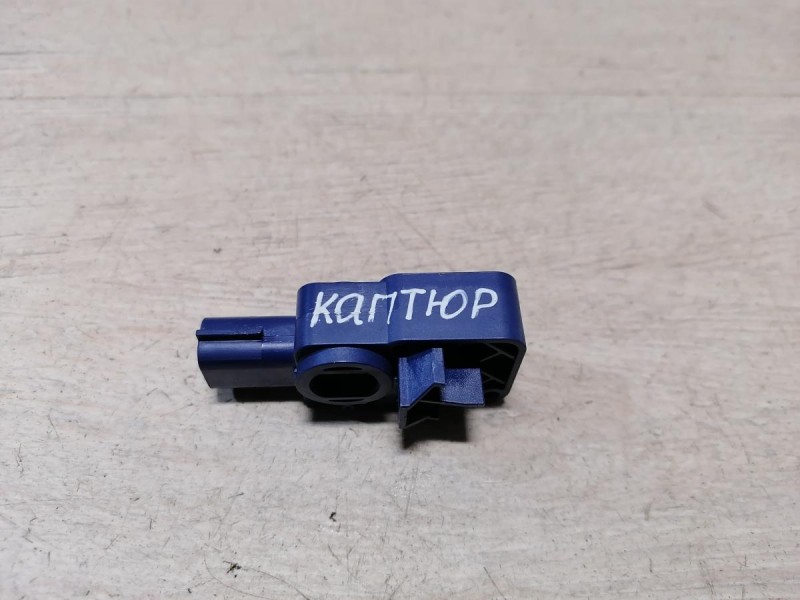 Kaptur датчик удара