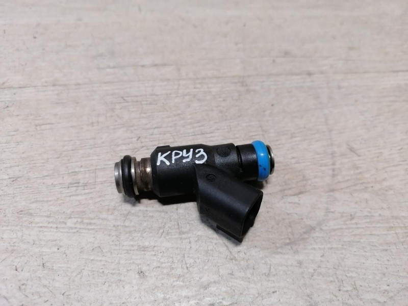 Cruze П форсунка топливная