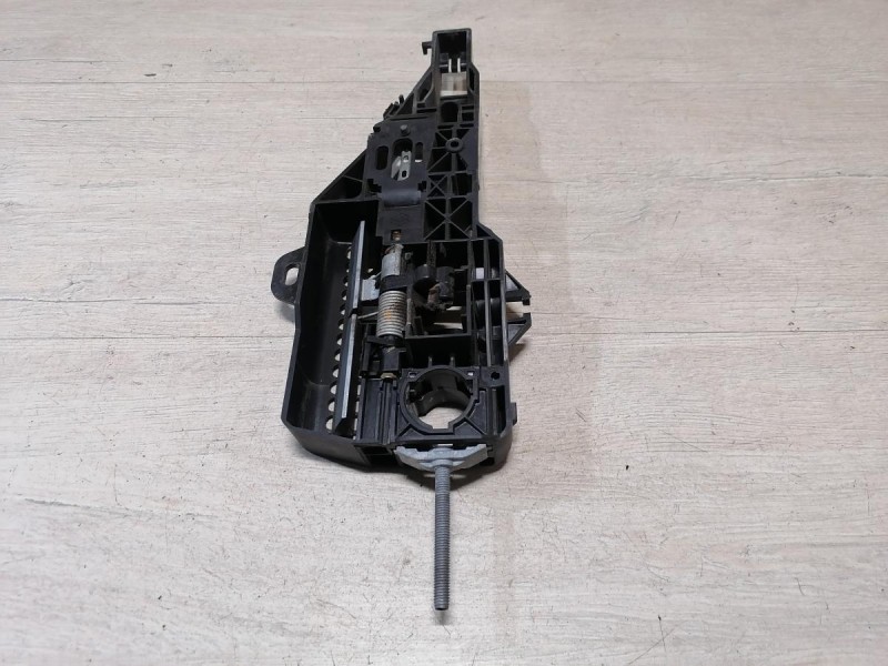 Kaptur кронштейн ручки двери задний правый