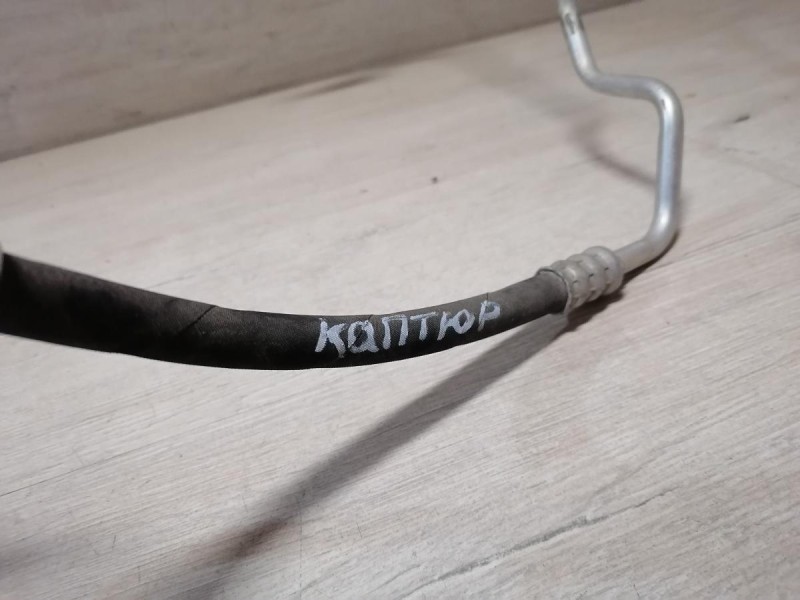 Kaptur трубка кондиционера тонкая длинная 924400751
