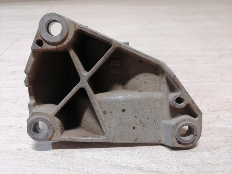 Kaptur кронштейн подвесного подшипника