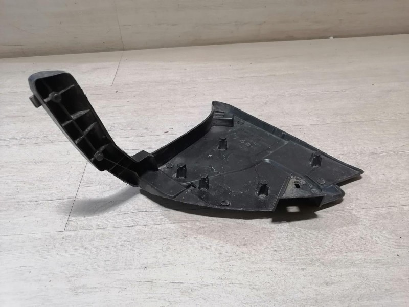 Kaptur пыльник заднего бампера левый