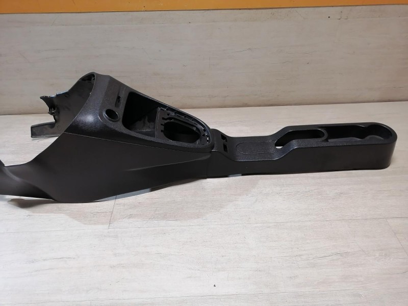 Kaptur консоль центральная