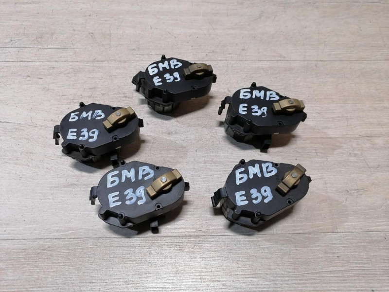 BMW E39 моторочик заслонки печки 5399533380 5399533390  5399533560 5399533370 5399535090