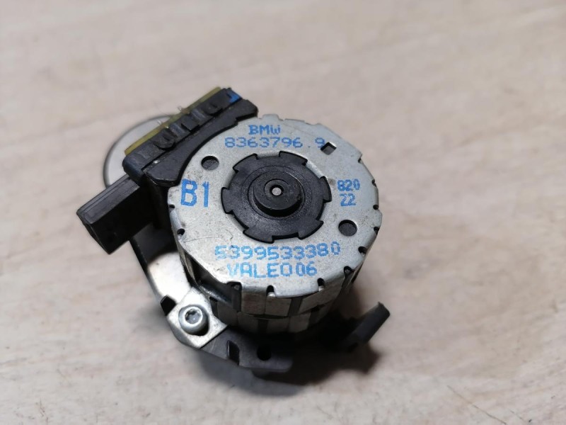 BMW E39 моторочик заслонки печки 5399533380 5399533390  5399533560 5399533370 5399535090