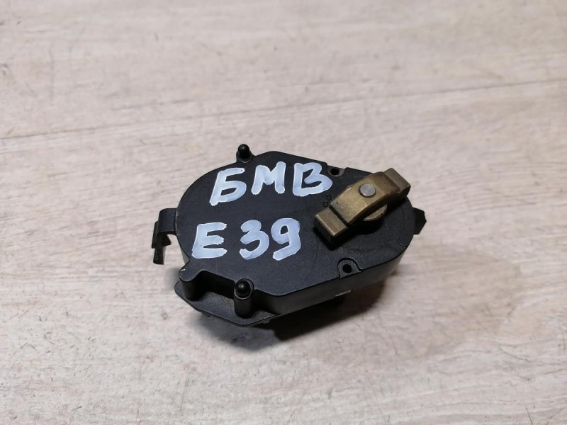 BMW E39 моторочик заслонки печки 5399533380 5399533390  5399533560 5399533370 5399535090