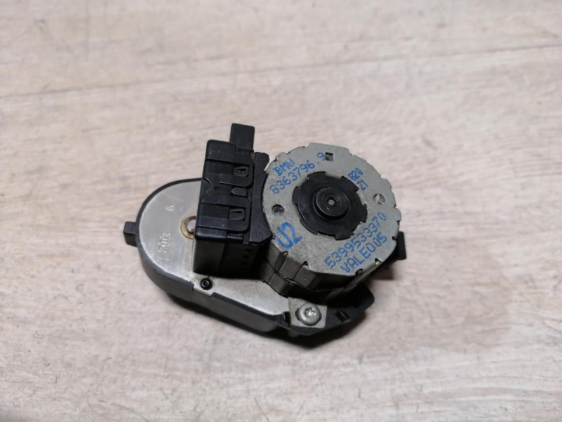 BMW E39 моторочик заслонки печки 5399533380 5399533390  5399533560 5399533370 5399535090