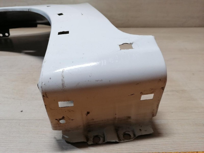 Rio 4 X-Line крыло переднее левое деф