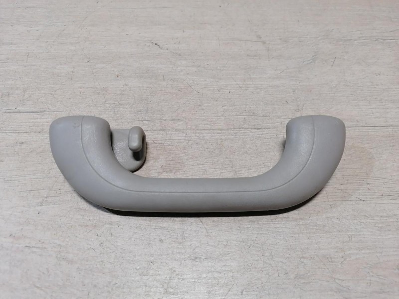 Cerato 2 №1 ручка потолка
