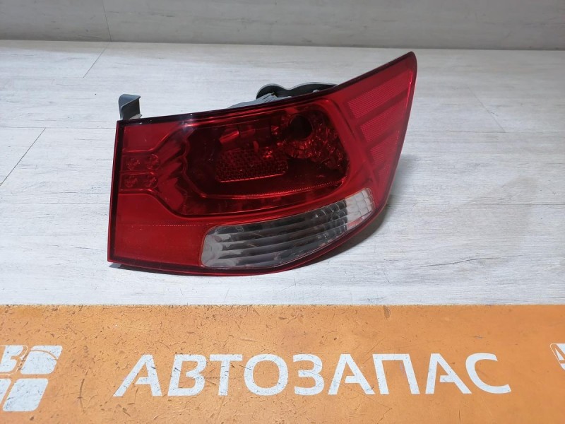 Cerato 2 №1 фонарь правый к-кт