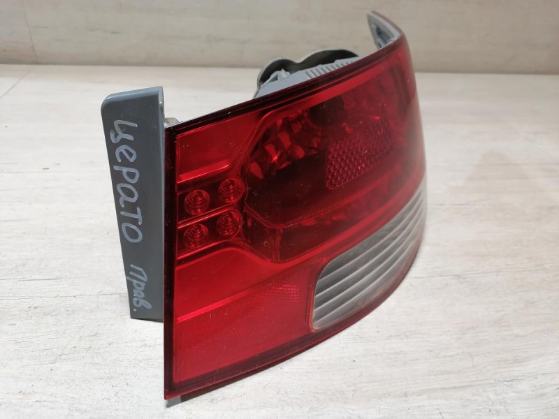 Cerato 2 №1 фонарь правый к-кт