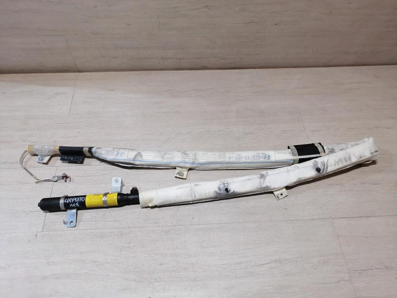 Cerato 2 №1 шторка безопасности левая