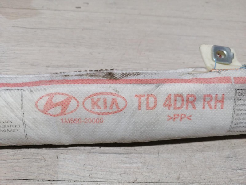 Cerato 2 №1 шторка безопасности правая