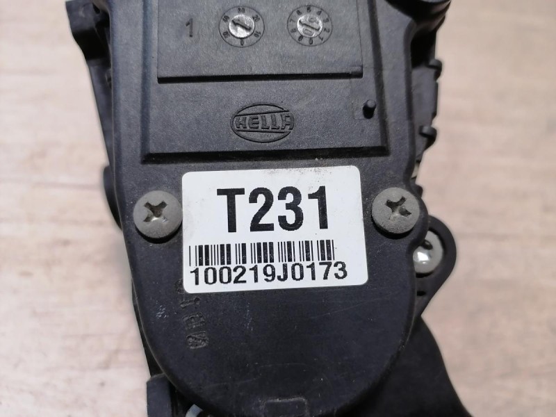 Cerato 2 №1 педаль газа