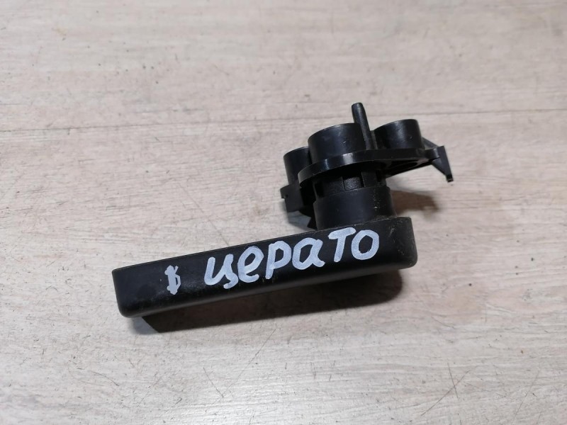 Cerato 2 №1 ручка открывания капота в салоне