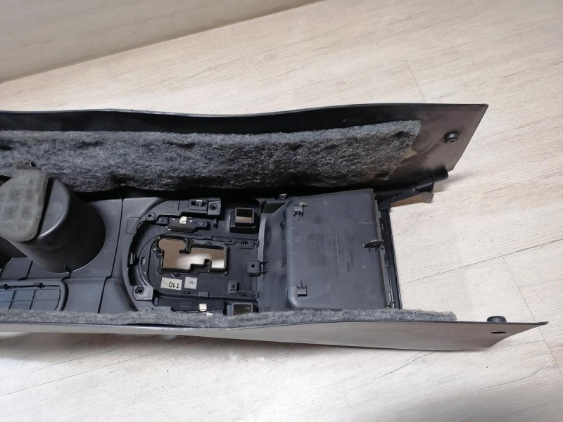 Cerato 2 №1 подлокотник