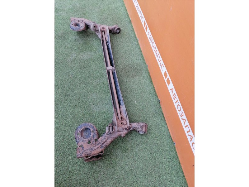 Cerato 2 №1 балка задняя под дисковые тормоза