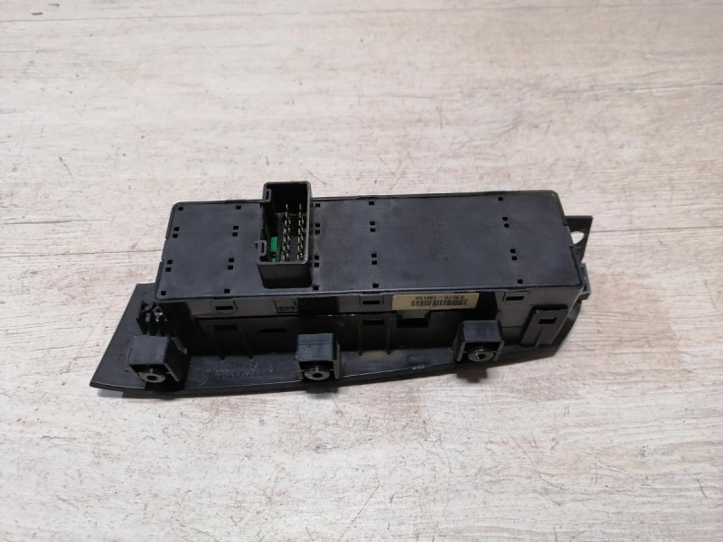 Cerato 2 №1 блок управления стеклоподъемниками деф