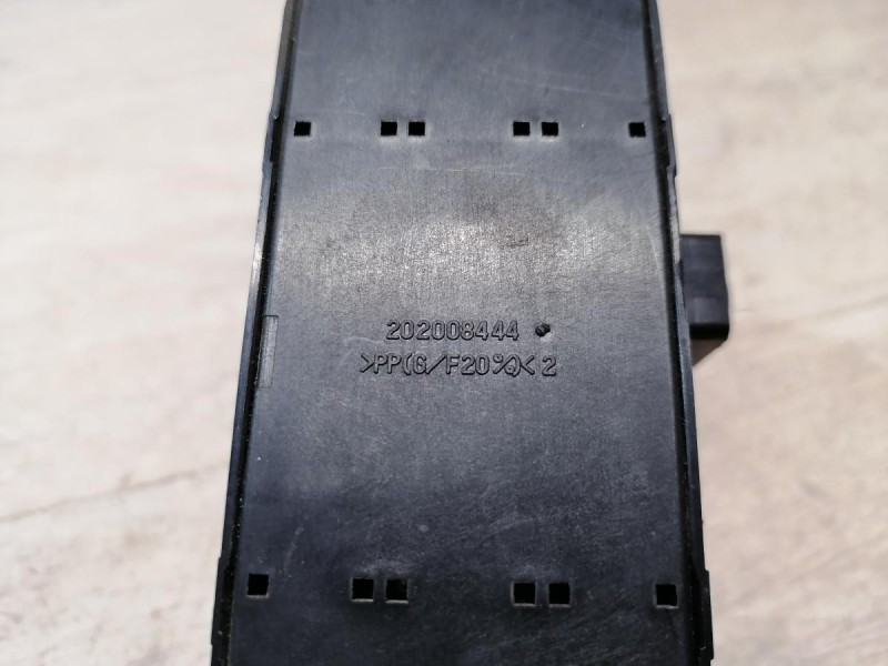 Cerato 2 №1 блок управления стеклоподъемниками деф