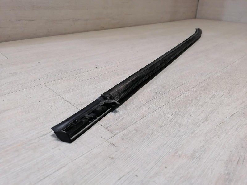 Cerato 2 №1 бархотка наружная передняя левая