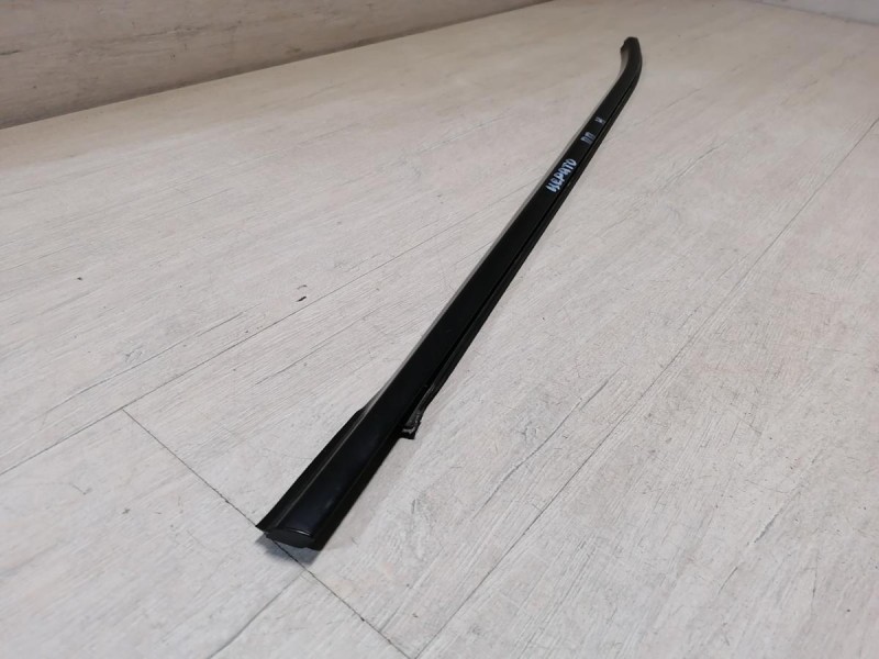 Cerato 2 №1 бархотка наружная передняя правая