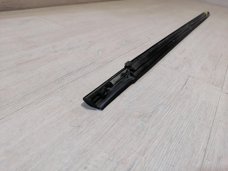 Cerato 2 №1 бархотка наружная задняя левая