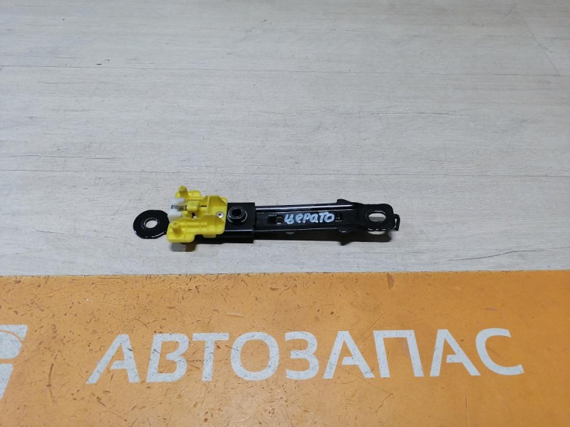 Cerato 2 №1 регулировка ремня безопасности по высоте
