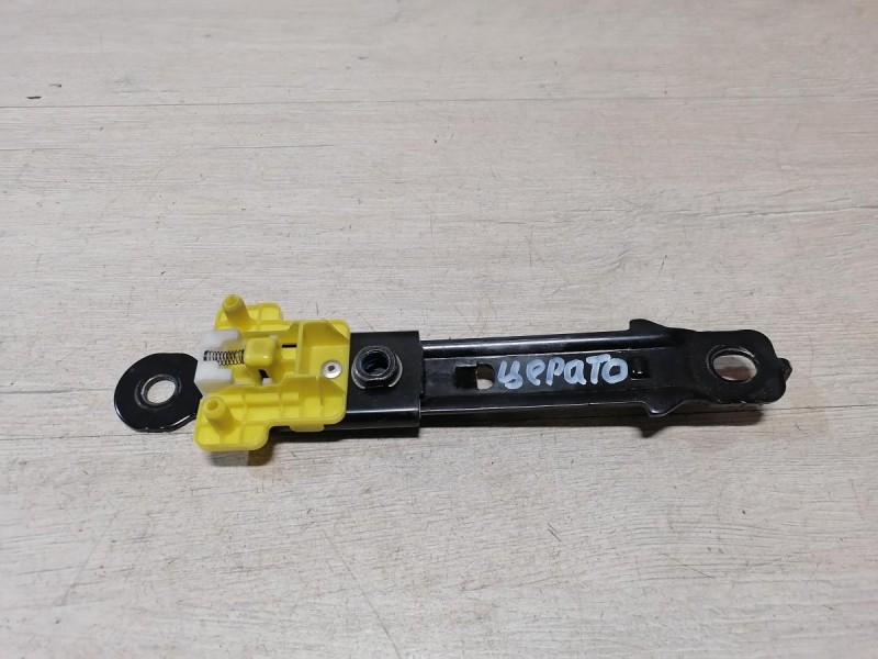 Cerato 2 №1 регулировка ремня безопасности по высоте