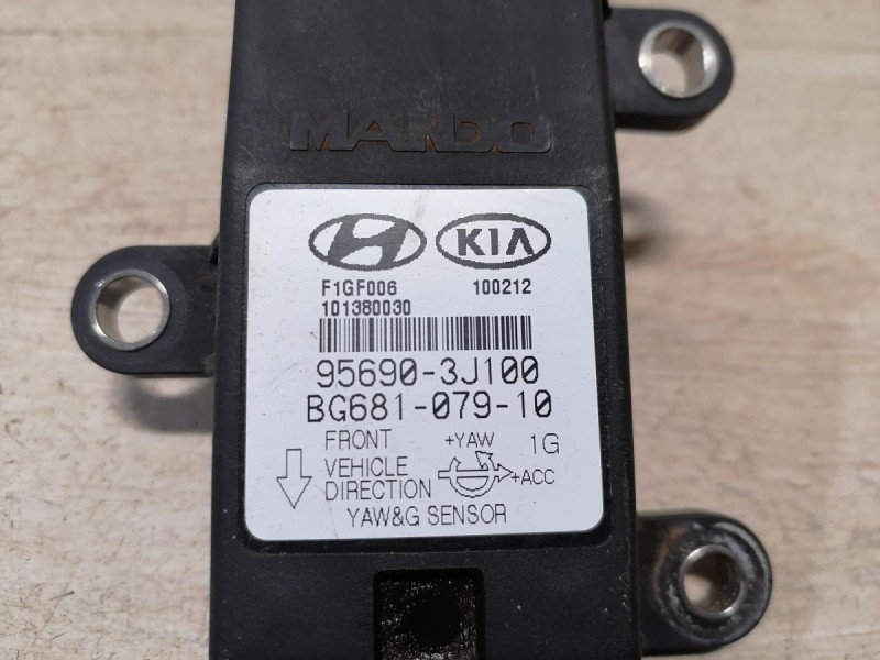 Cerato 2 №1 датчик угла поворота