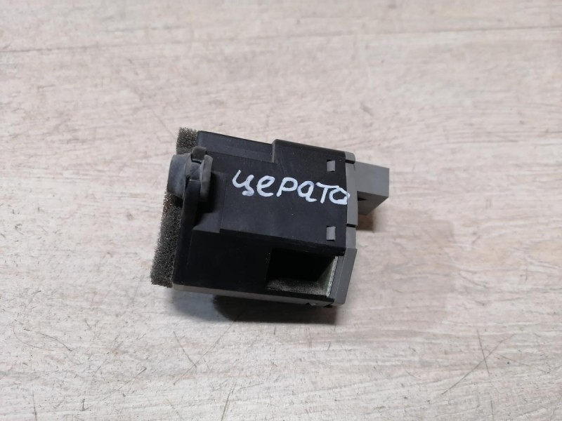 Cerato 2 №1 датчик температуры воздуха в салоне