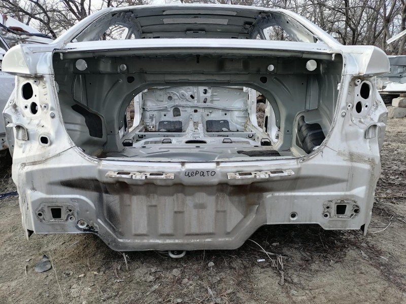 Cerato 2 №1 панель задняя ниша под запаску