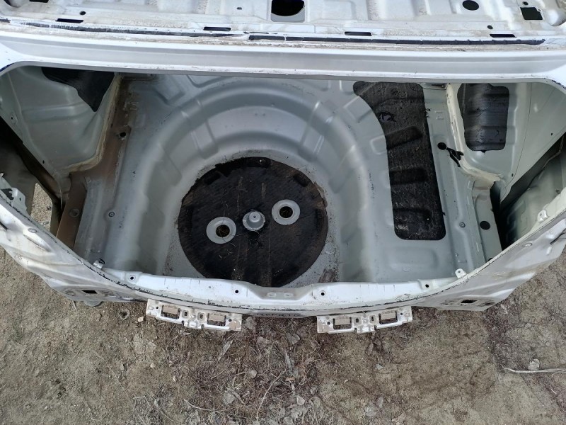 Cerato 2 №1 панель задняя ниша под запаску