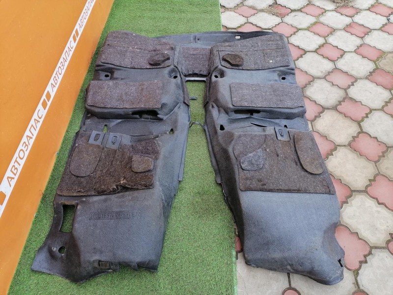Cerato 2 №1 пол салона
