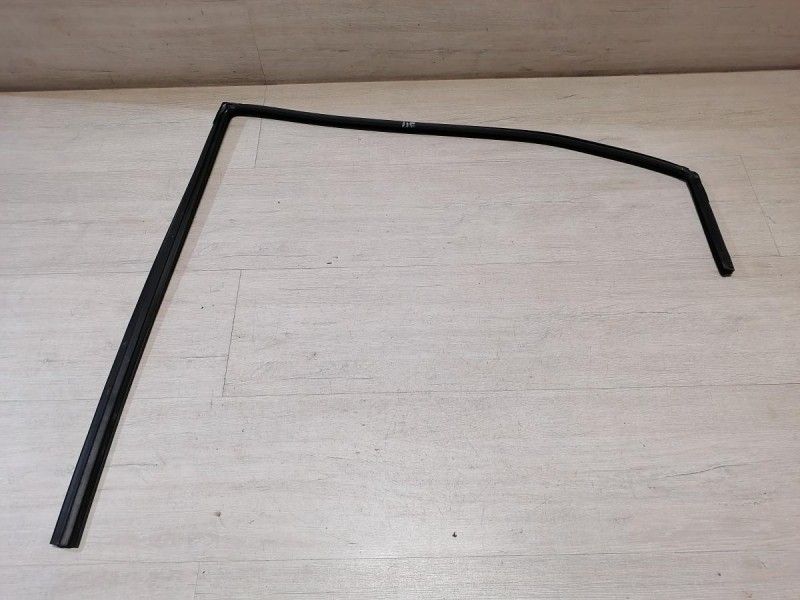 Cerato 2 №1 бархотка верхняя задняя правая