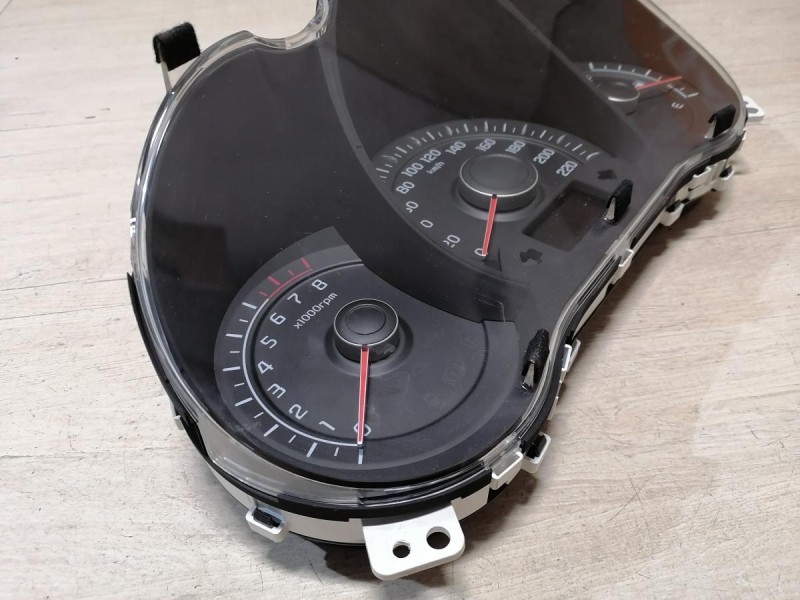 Rio 3 №9 панель приборов