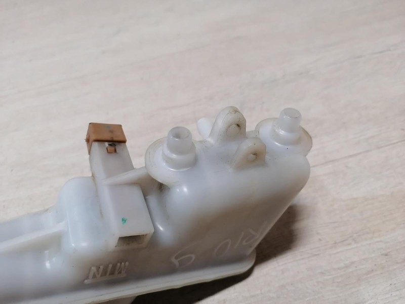 Rio 3 №9 бачок тормозного цилиндра мкпп