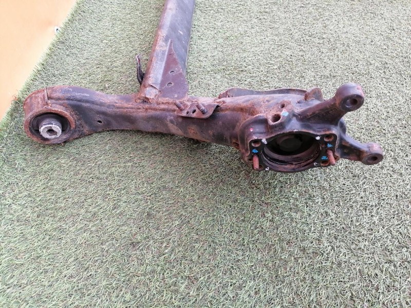 Rio 3 №9 балка задняя под суппорта