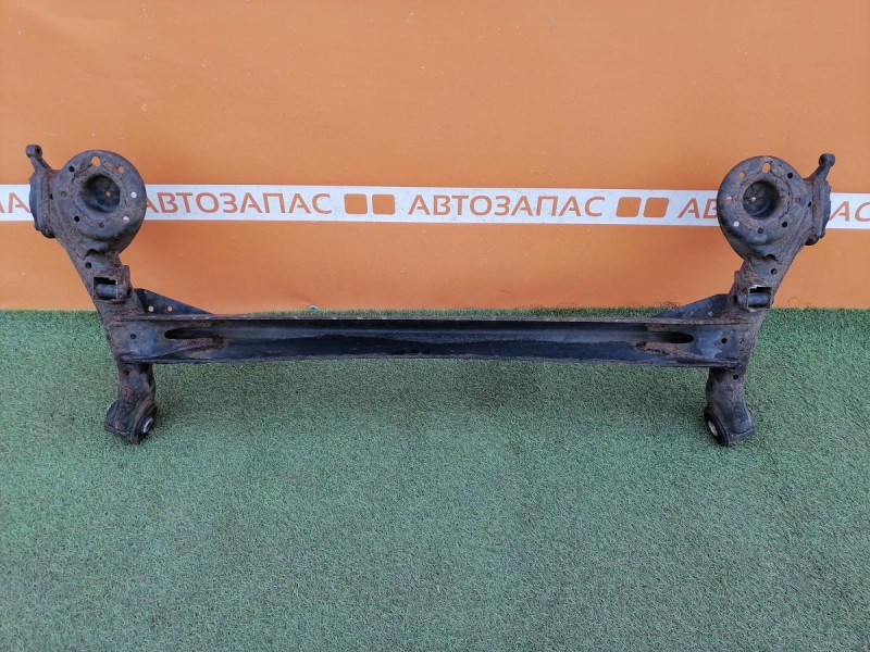 Rio 3 №9 балка задняя под суппорта