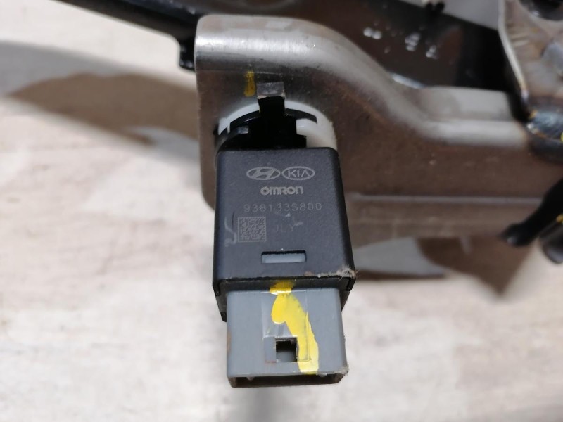 Rio 3 №9 педаль тормоза