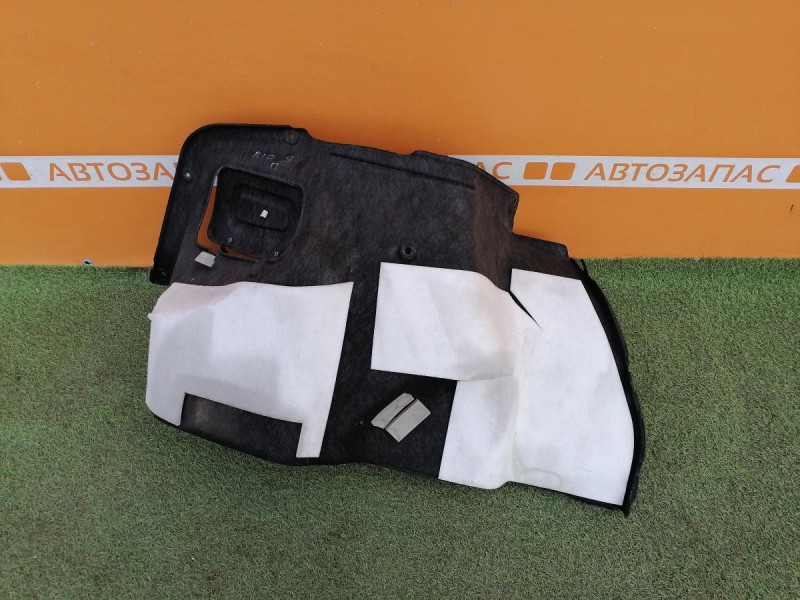 Rio 3 №9 обшивка багажника правая